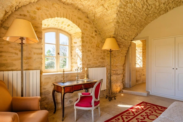 L’Alcôve — additional view